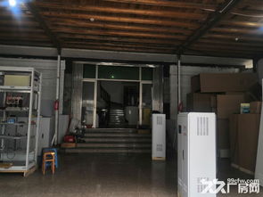 金炉村路口老年宫附近厂房出租 1200平米厂住一体，提供住宿服务